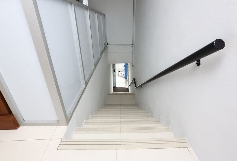 فندق Nusantara Jerteh By Oyo Rooms