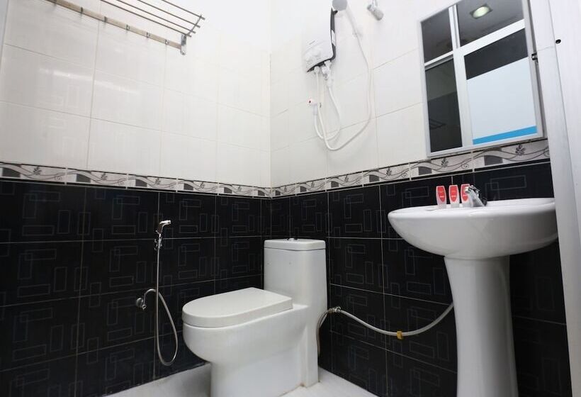 فندق Nusantara Jerteh By Oyo Rooms