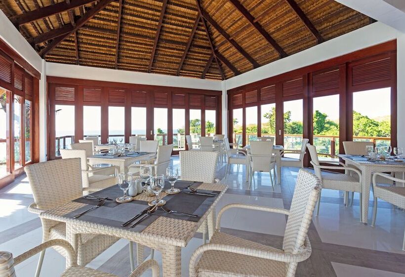 Hotel Ocean S Edge Resort