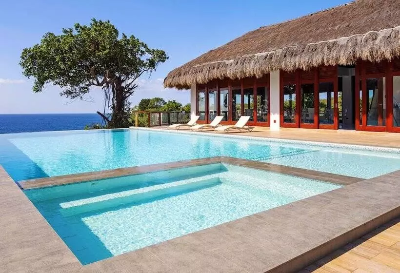 ホテル Ocean S Edge Resort