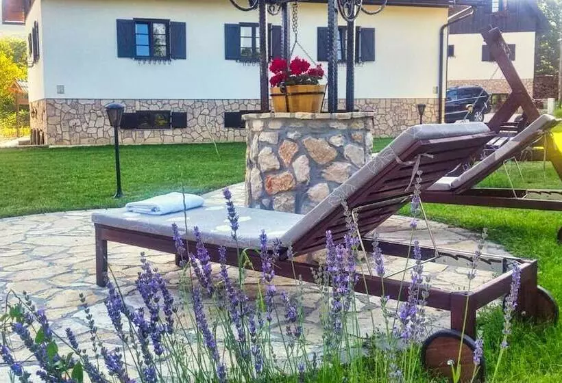 ペンション Etno Garden Exclusive Rooms