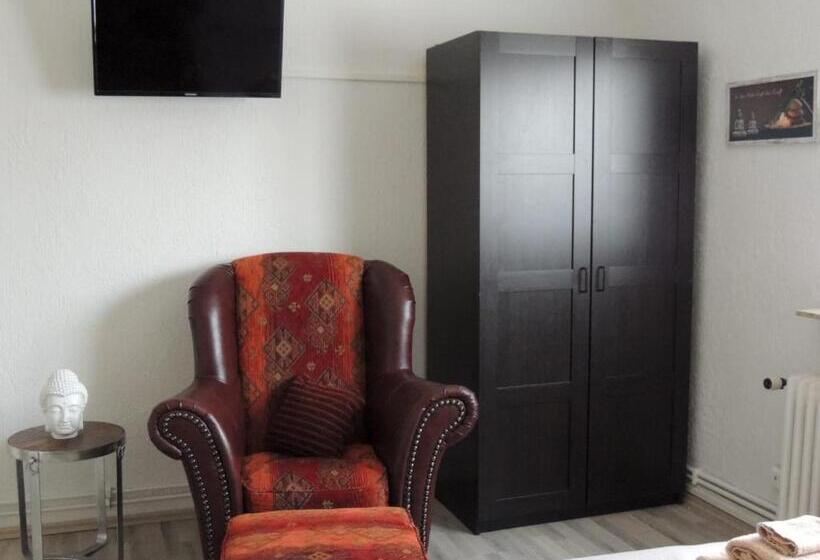 Пансион Gästehaus Holiday