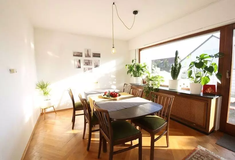 ペンション Rosenstrasse11   Gästezimmer
