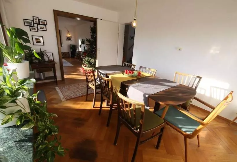 ペンション Rosenstrasse11   Gästezimmer