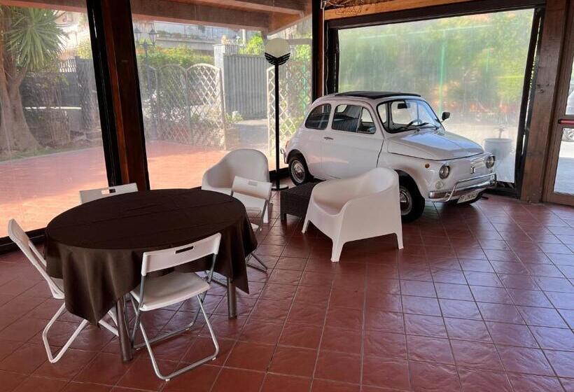 بنسيون Villa Leucatia