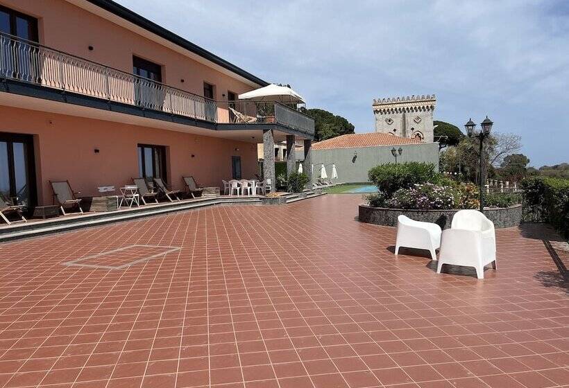 بنسيون Villa Leucatia