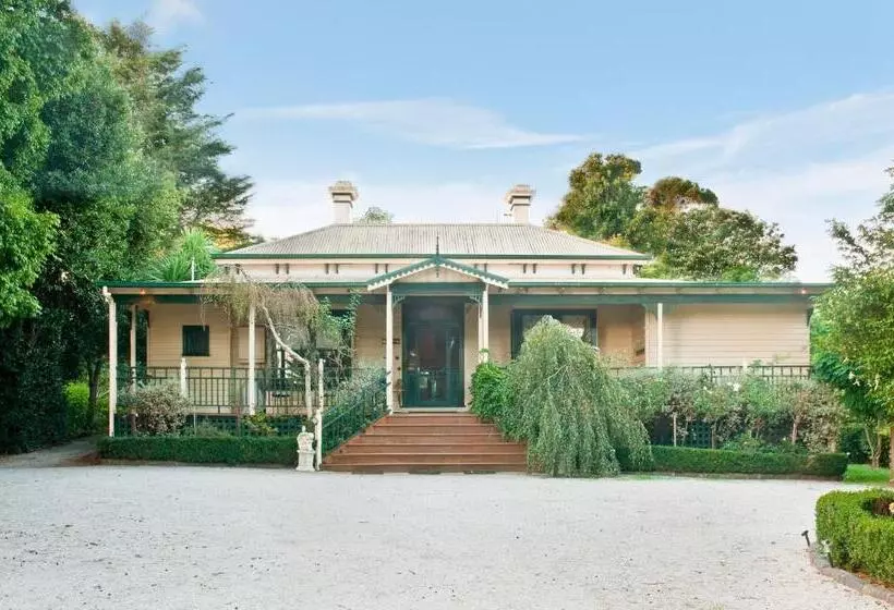 ベッドアンドブレックファースト Burnbank