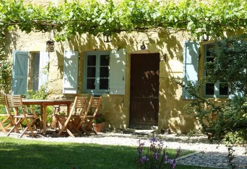ベッドアンドブレックファースト Chambres D Hôtes La Treille