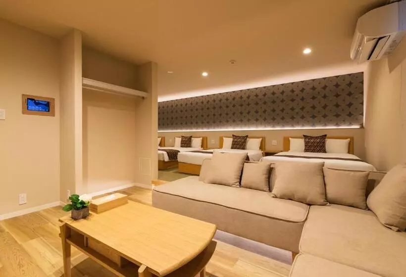 Grand Base Saiwaimachi