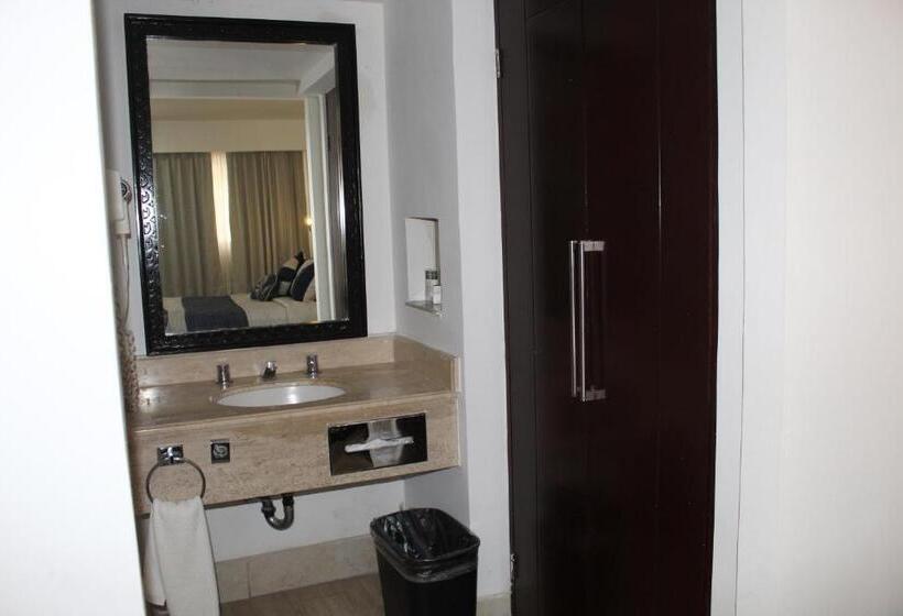 Capital Urban By Balderrama Hotel Collection