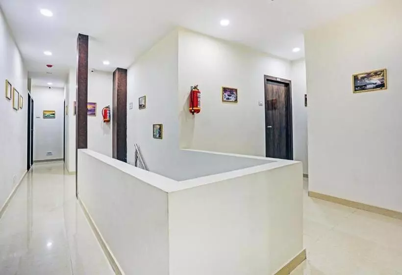 هتل Oyo 80764 Tawakkal Guest House