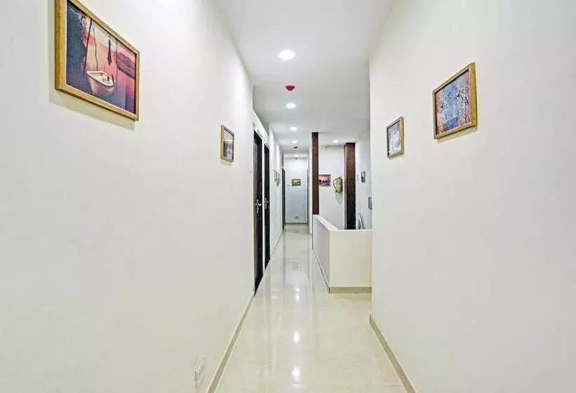 هتل Oyo 80764 Tawakkal Guest House