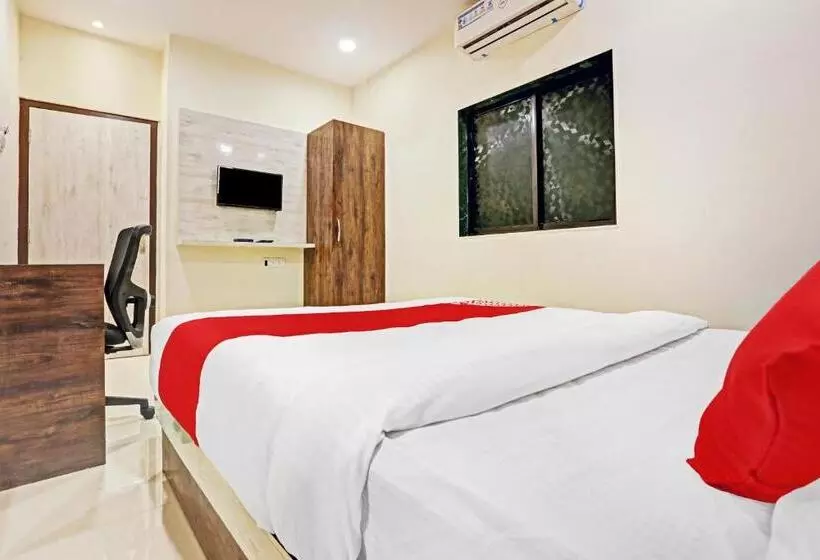 هتل Oyo 80764 Tawakkal Guest House