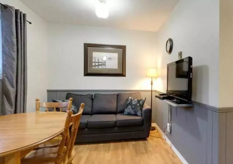 Hotelli Rocky Brook Acres