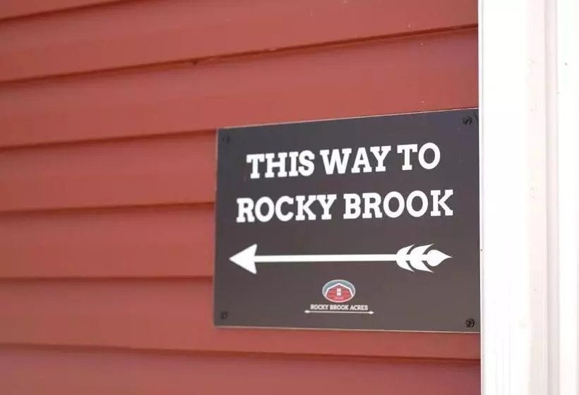 Hotelli Rocky Brook Acres