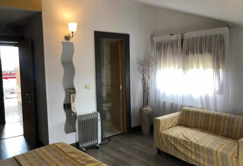 Hotelli Rural Villarromana De Tres Estrellas