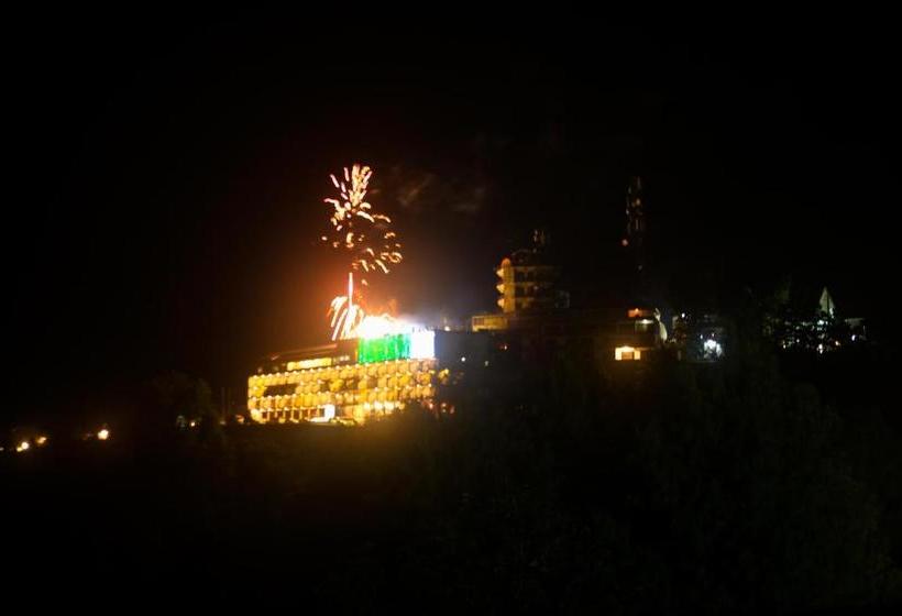 Shangrila Hotels Changla Gali