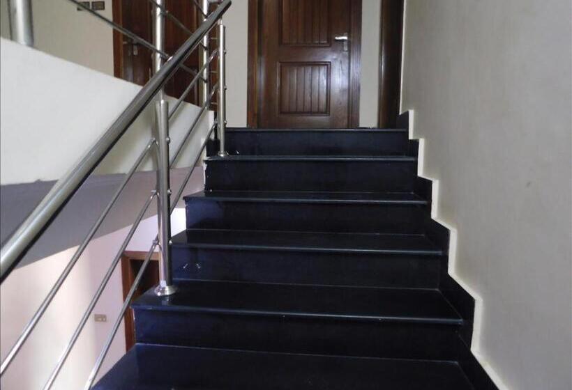 هتل Usmania Guest House