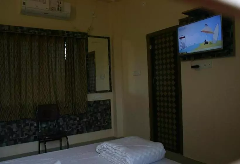 Hotelli Utsav Grand By Chocolate Inn