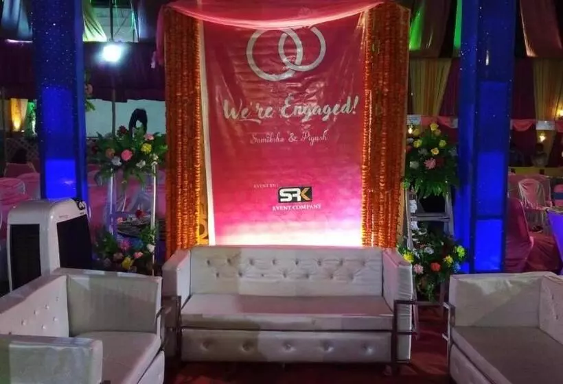 Hotelli Utsav Grand By Chocolate Inn