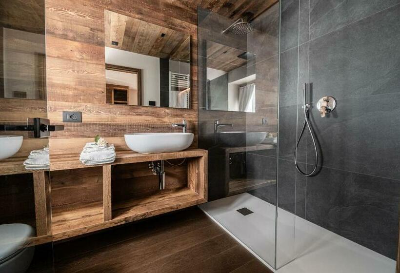 פנסיון Alpine Days Mountain Home