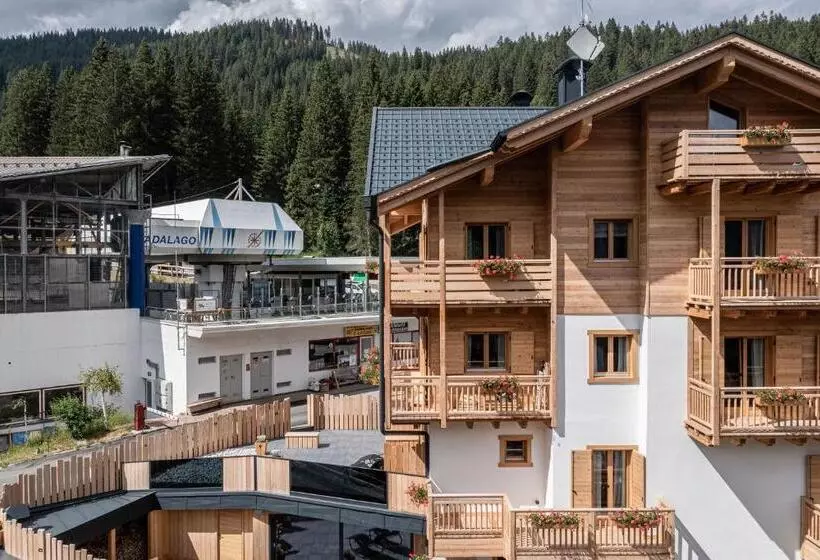 ペンション Alpine Days Mountain Home