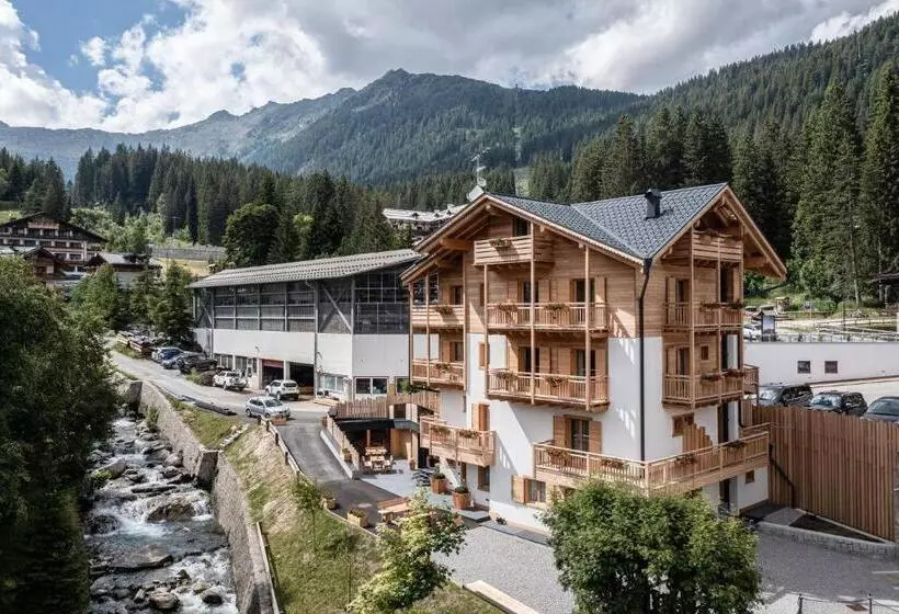 ペンション Alpine Days Mountain Home