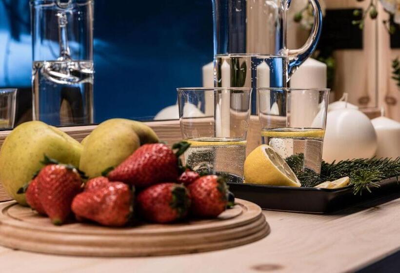 פנסיון Alpine Days Mountain Home