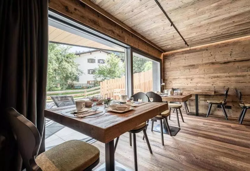 ペンション Alpine Days Mountain Home