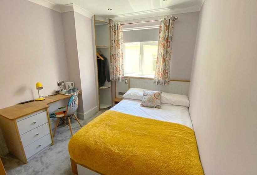 تختخواب و صبحانه Orchard House