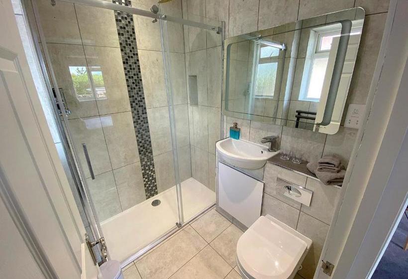 تختخواب و صبحانه Orchard House