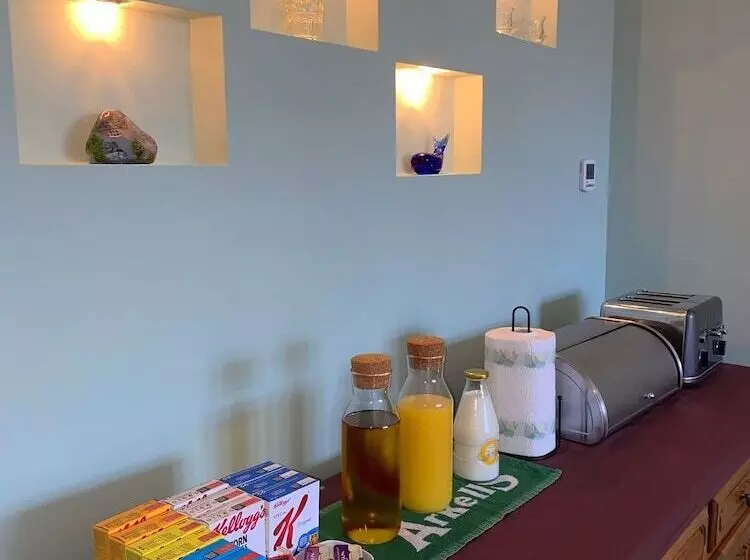 ベッドアンドブレックファースト Orchard House