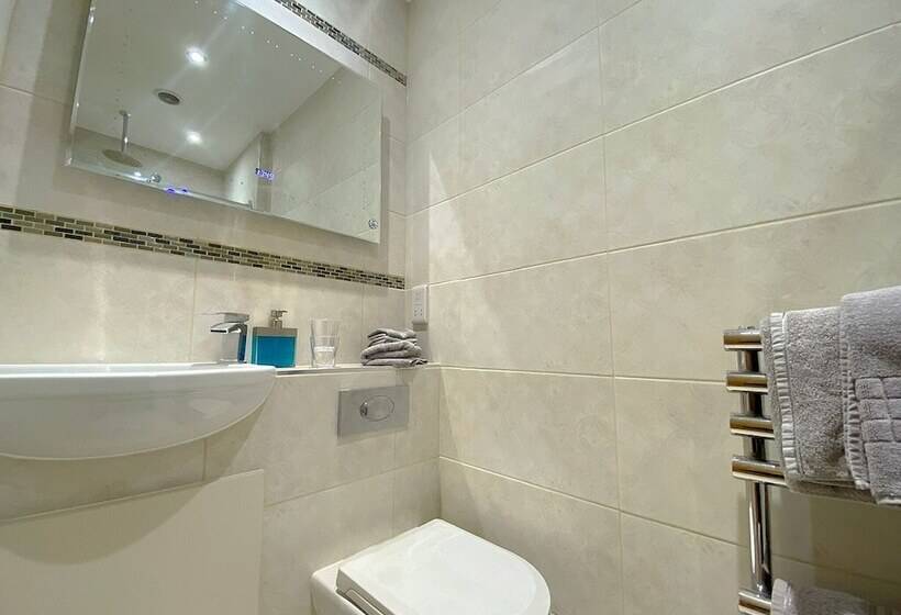 تختخواب و صبحانه Orchard House