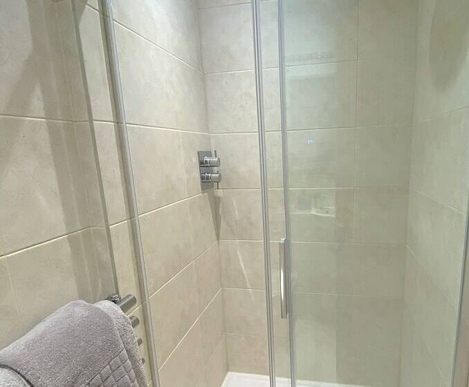 تختخواب و صبحانه Orchard House