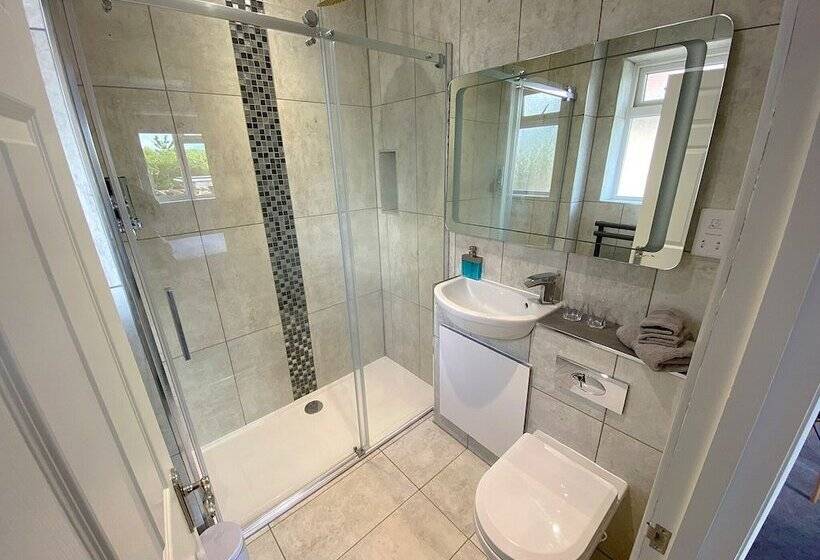 تختخواب و صبحانه Orchard House