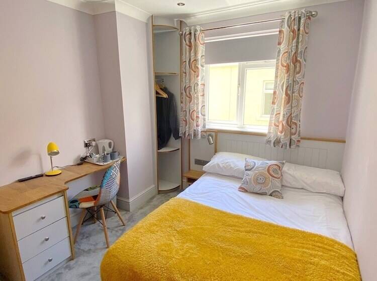 تختخواب و صبحانه Orchard House