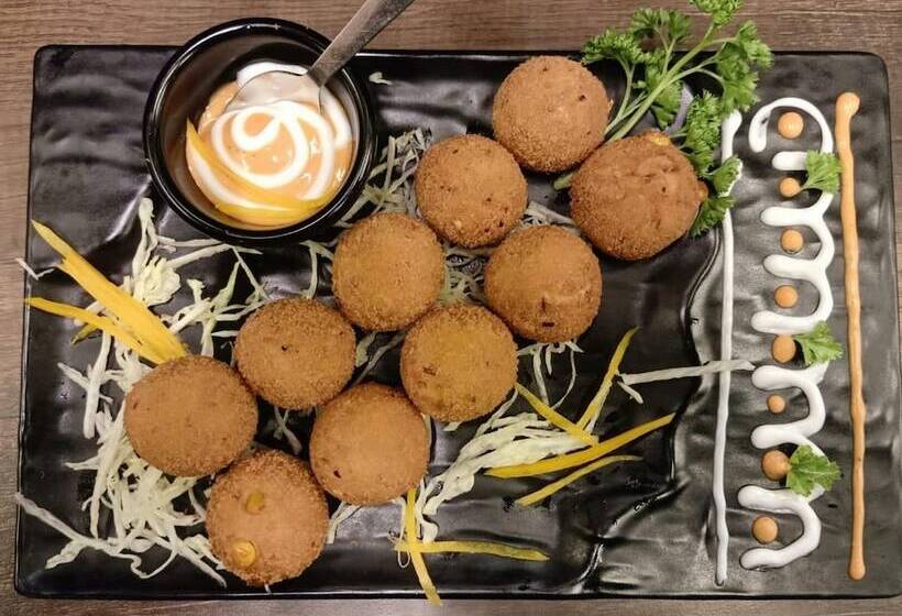 Hotel Crown Amritsar