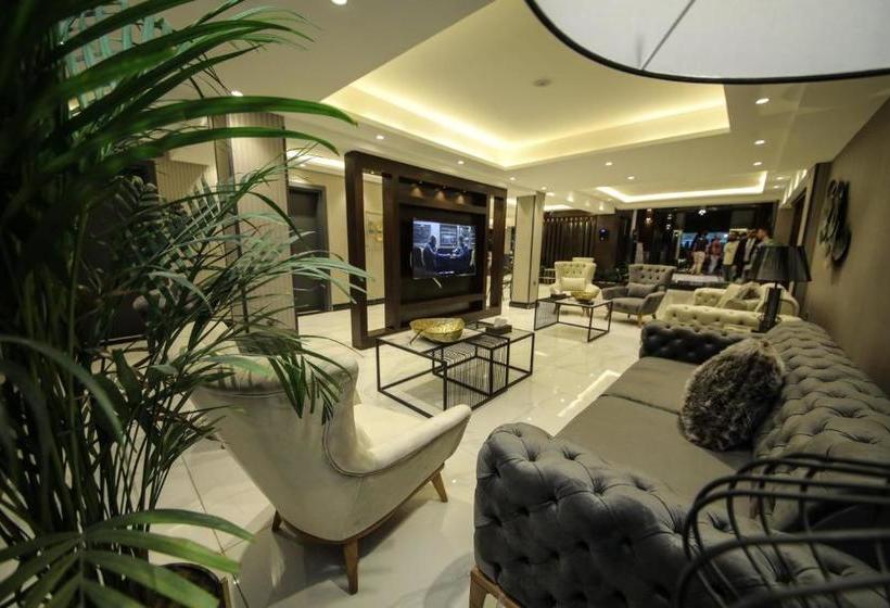 The Taj Hotel فندق التاج