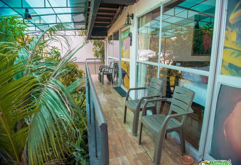 פנסיון Amazonas Explorers Leticia