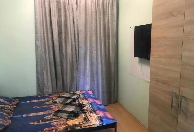 Ararat Holosiivskyi Hostel Kyiv