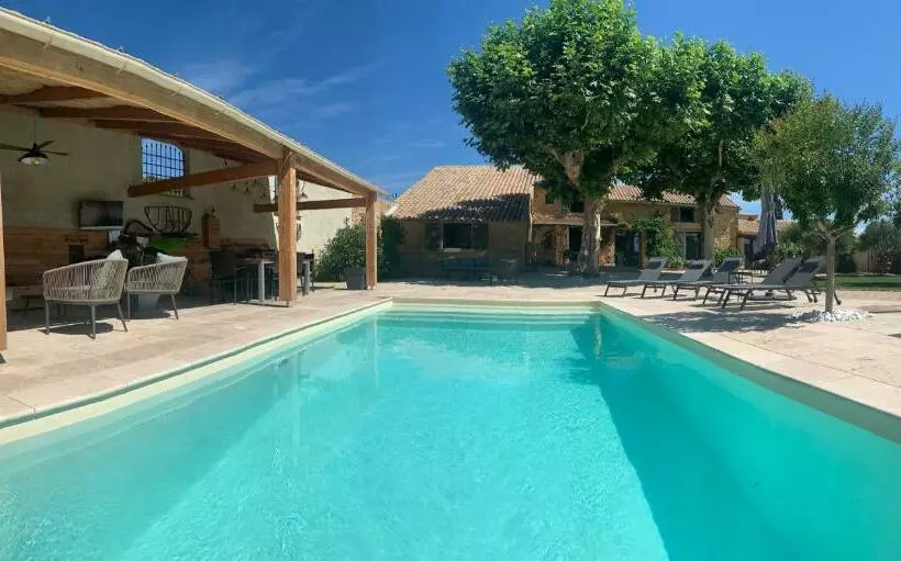 Aamiaismajoitus (B&B) Le Mas Andoli