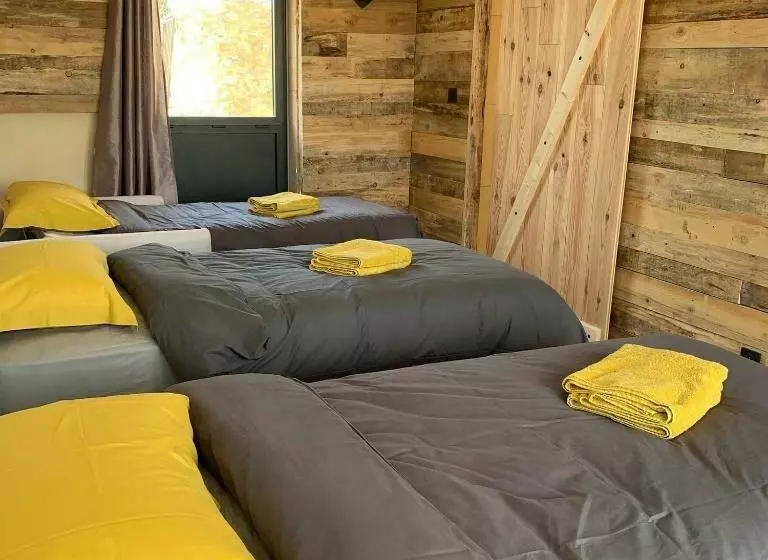 Aamiaismajoitus (B&B) Le Mas Andoli