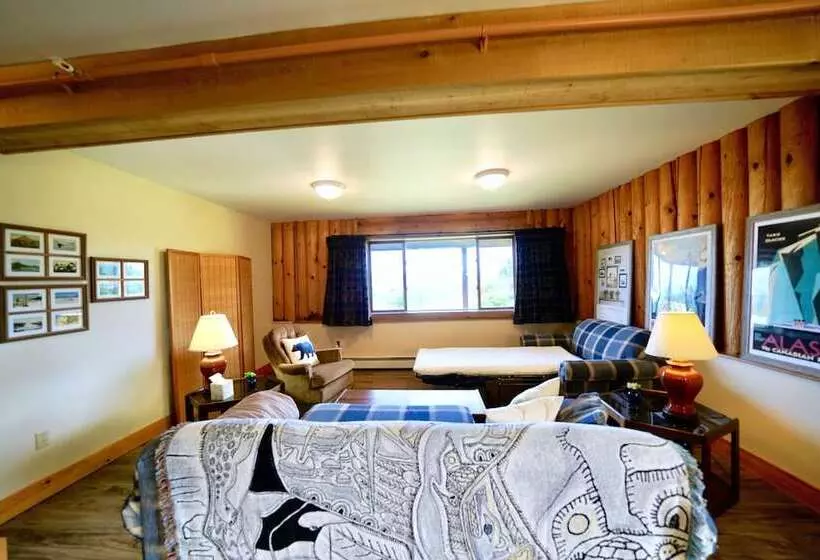 Flat Fish Lodge B&b And Event Center