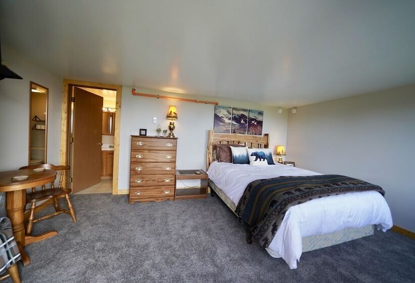 Flat Fish Lodge B&b And Event Center