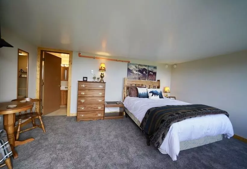 Flat Fish Lodge B&b And Event Center