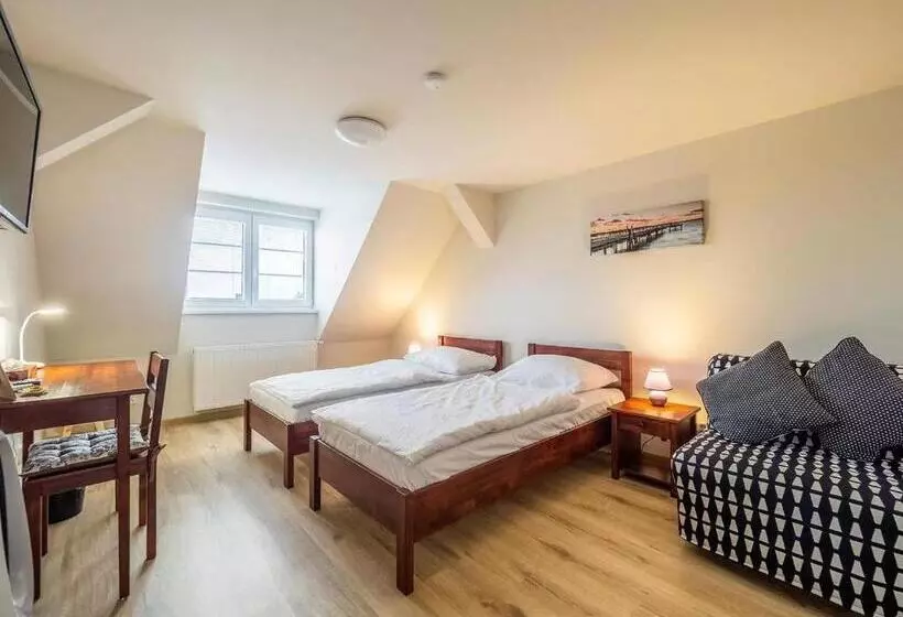 ペンション Apartment Jinghu