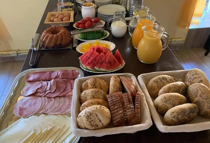 ペンション Apartment Jinghu