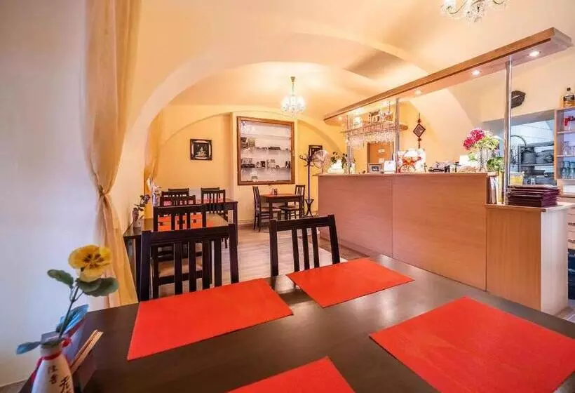 ペンション Apartment Jinghu