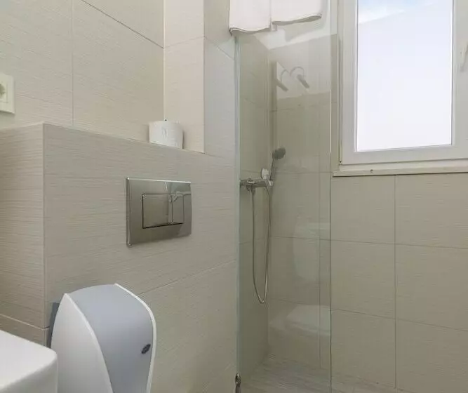 Aamiaismajoitus (B&B) Vila White