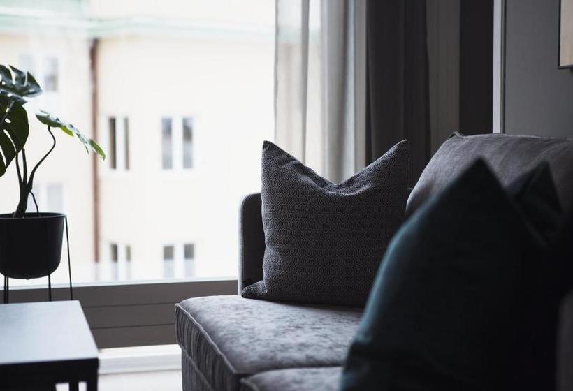 Sky Hotel Apartments, Hospitalstorget